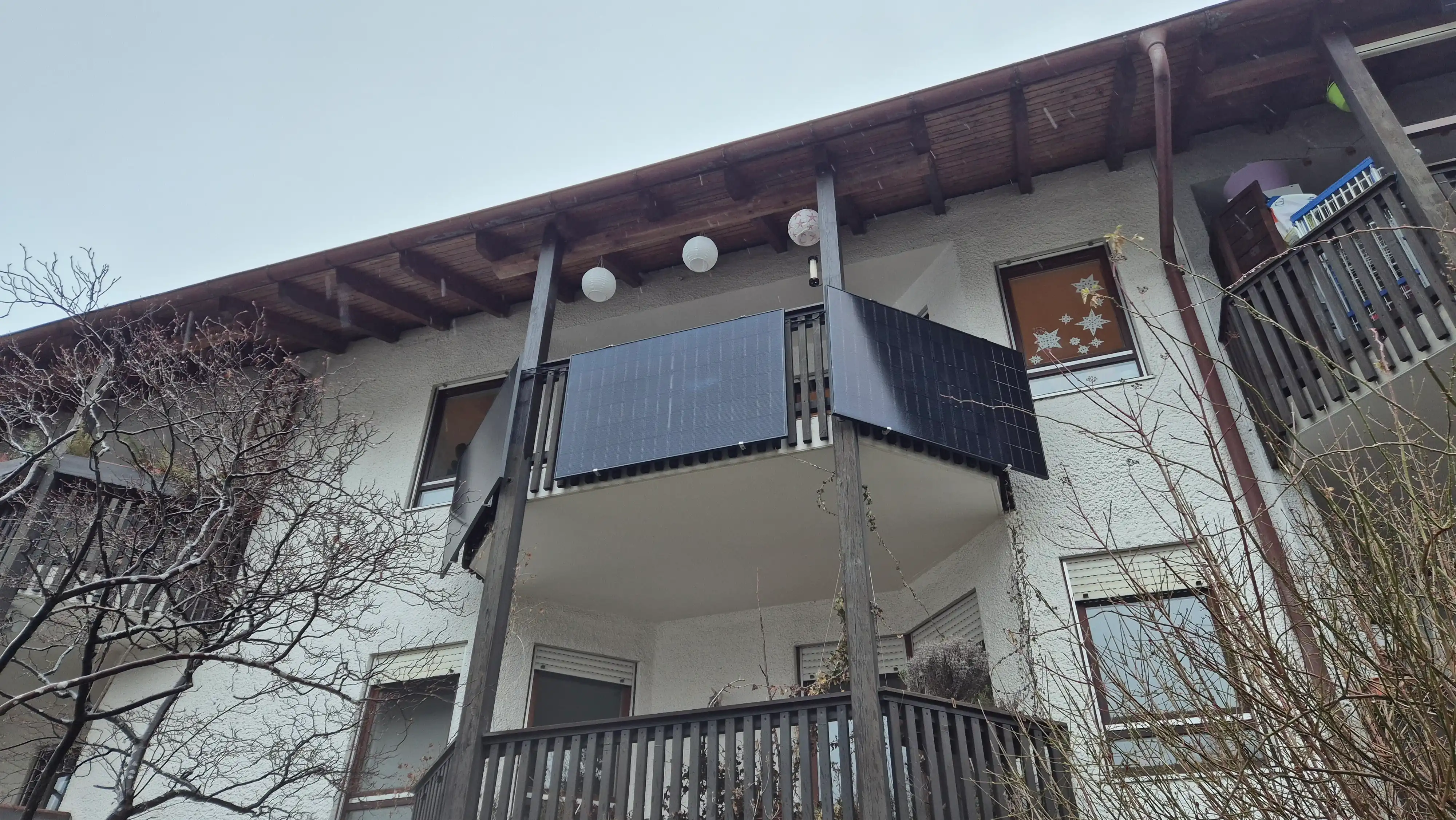 Holzbalkon Referenzbild